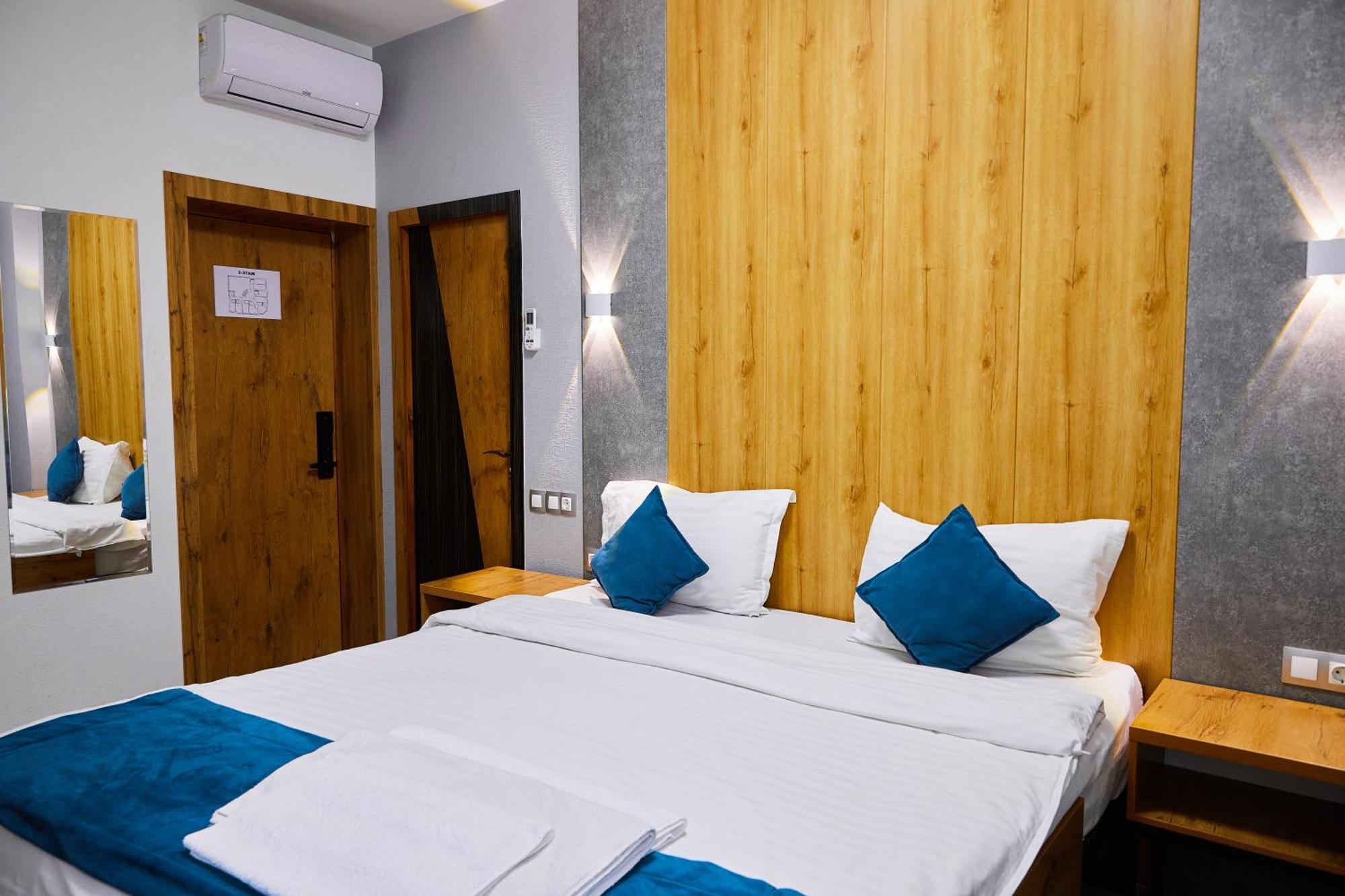 Art Plaza Hotel Tashkent Exterior photo